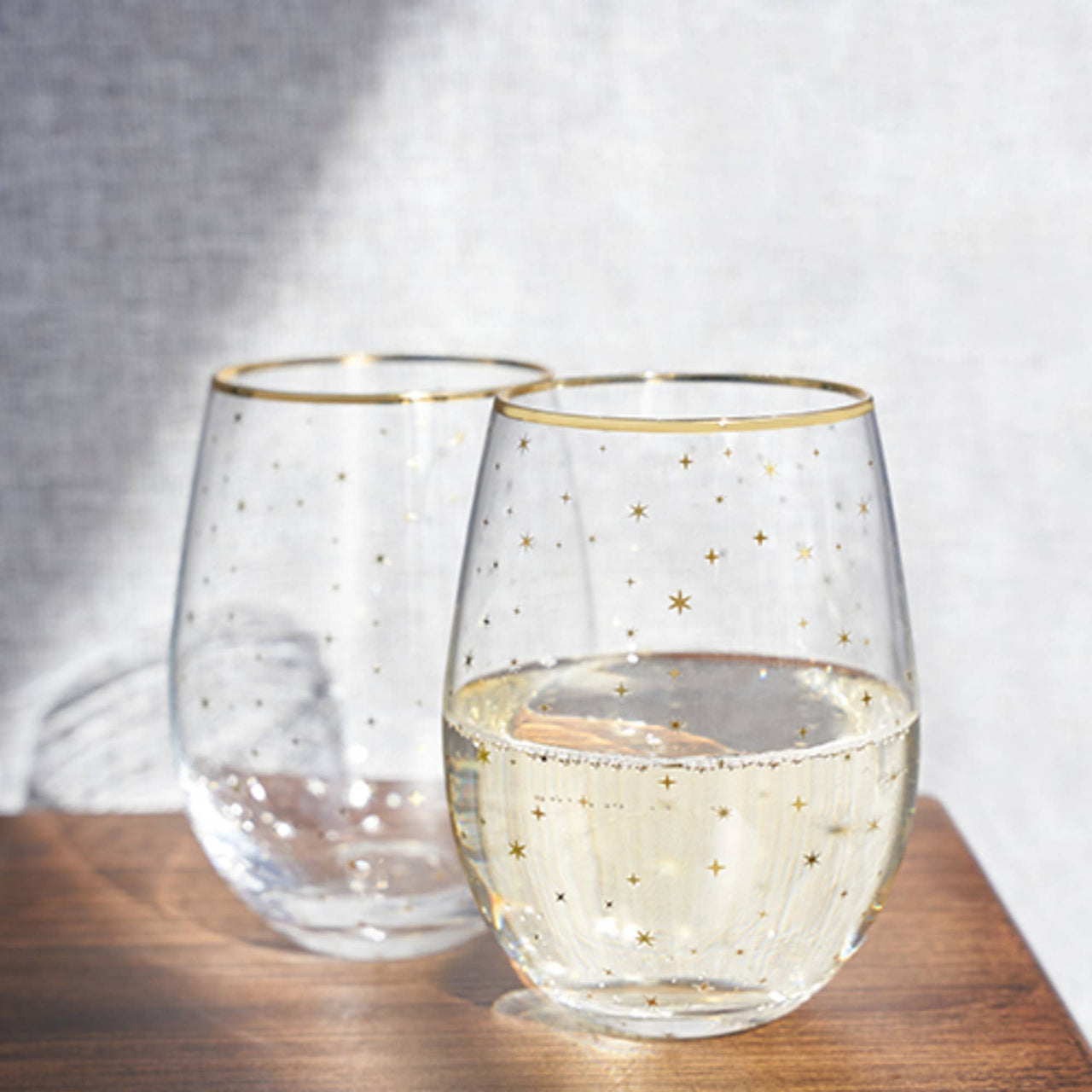 Starlight Gold-Accented Stemless Wine Glass