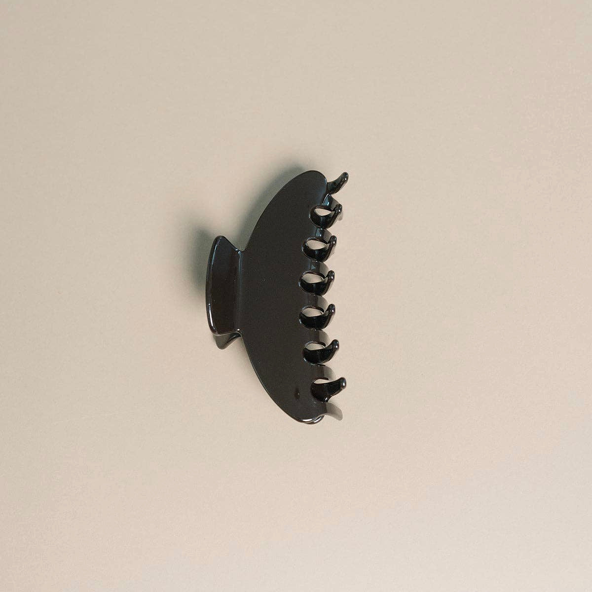 Large Hair Claw - Ganache