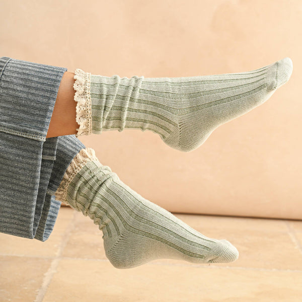 Dye & Wash Crochet Trim Socks