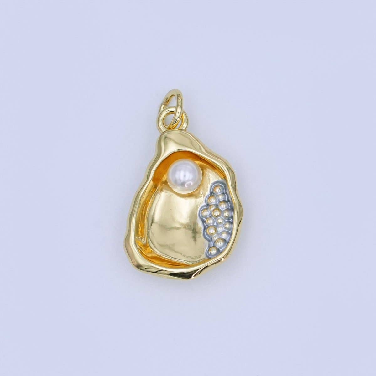 24K Gold Filled Shell Pearl Clam Sea Shell Charm | AF451